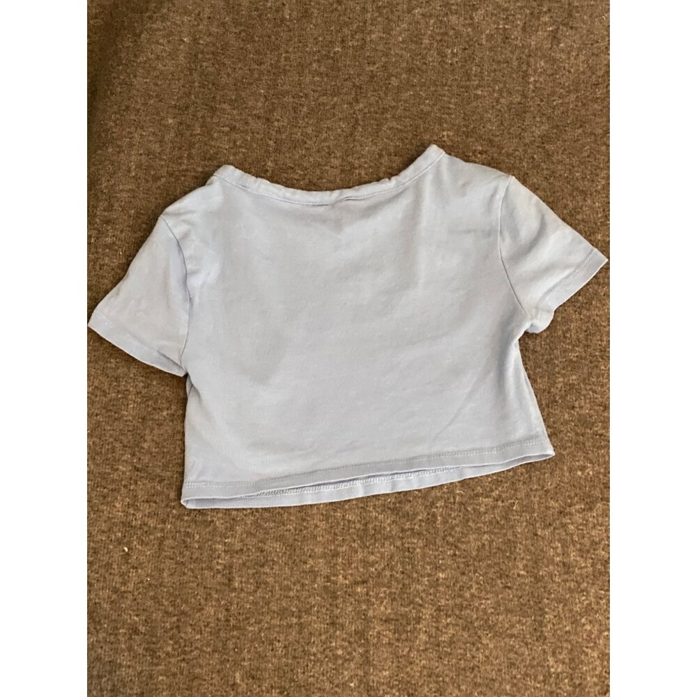 2 H&M Divided SS Crop Top Blue Tee T Shirt & White Crop Top V Neck Collar XS - Picture 8 of 8